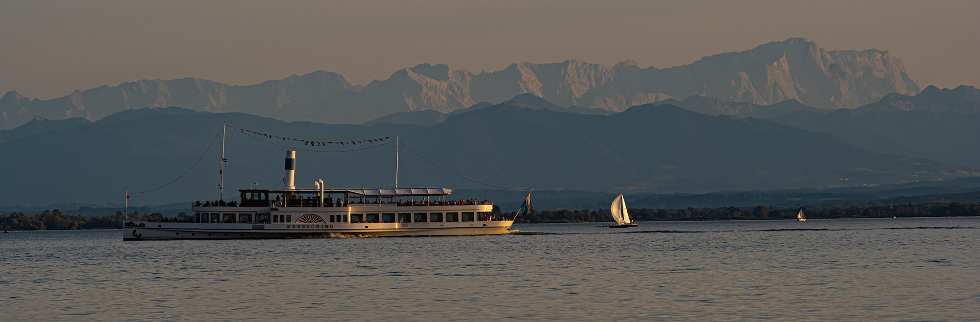 Andechs, Blick ins Gebirge